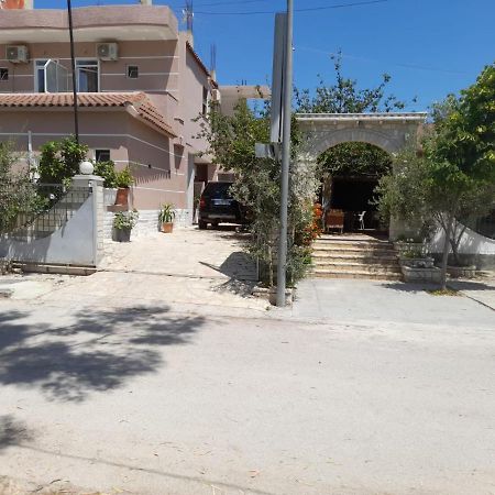 Bar Restorant Hotel Altini Vlorë Eksteriør bilde
